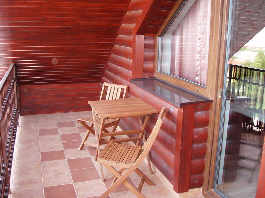 Вилла Vilka Relax Подгайска Экстерьер фото